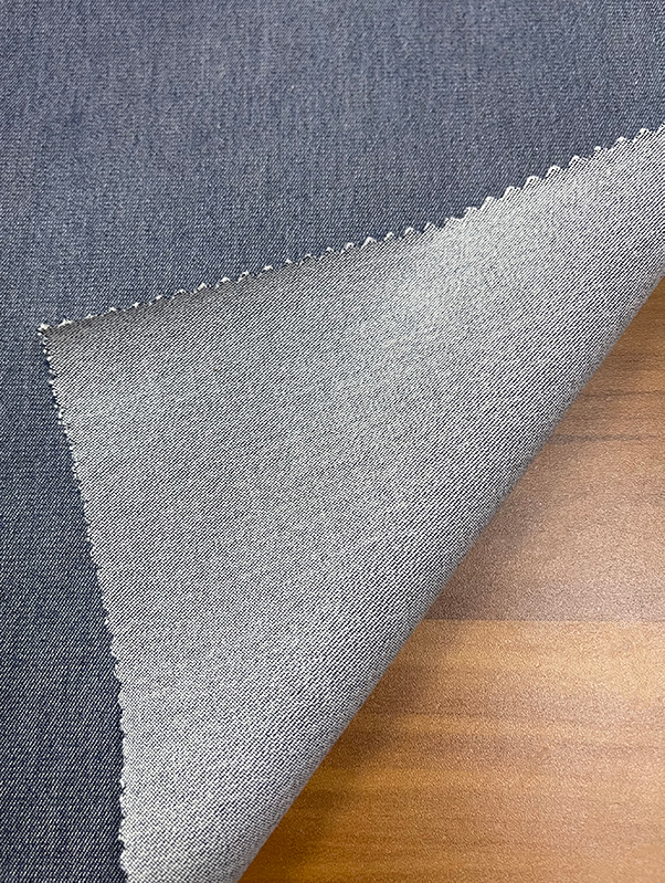 JEANS LIKE WOVEN AH-47256/0010X28 56%C+41%R+3%SP ผิวเรียบ มีเส้นชัดเจน ให้ความรู้สึกสบายมือ